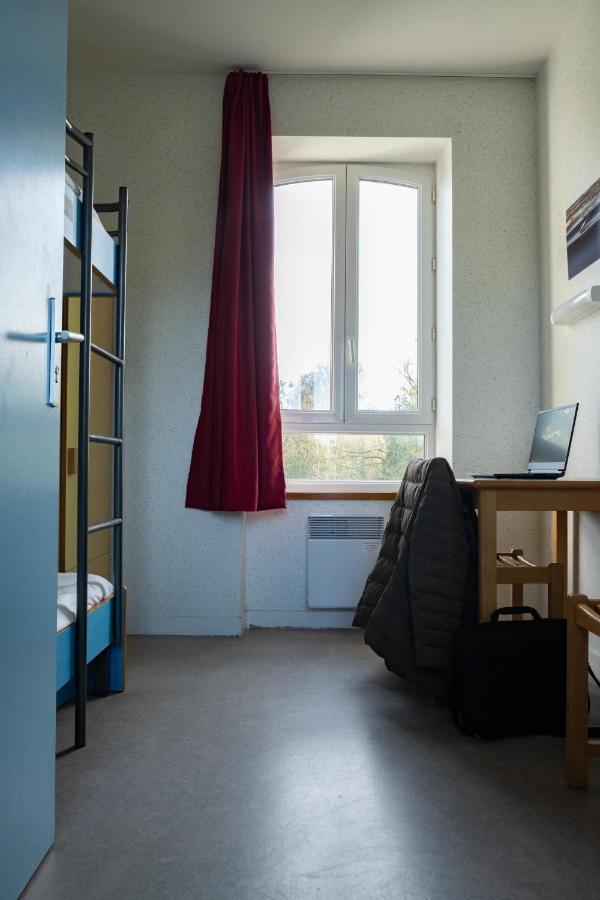 Auberge De Jeunesse Hi Genêts Exteriör bild